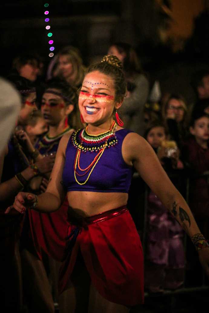 Tänzerin beim Karneval in Cayenne